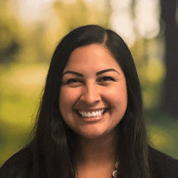 Photo of Maggie Velazquez RDHAP Photo of Maggie Velazquez RDHAP